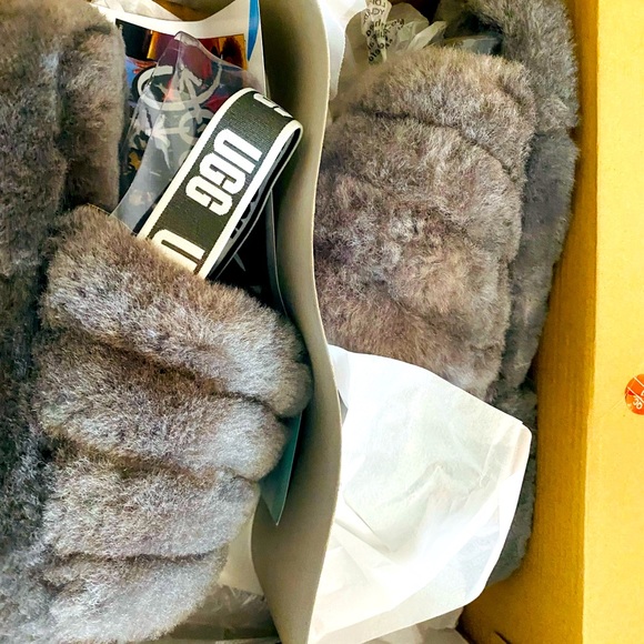 UGG Shoes - UGG K Fluff Yeah Slide